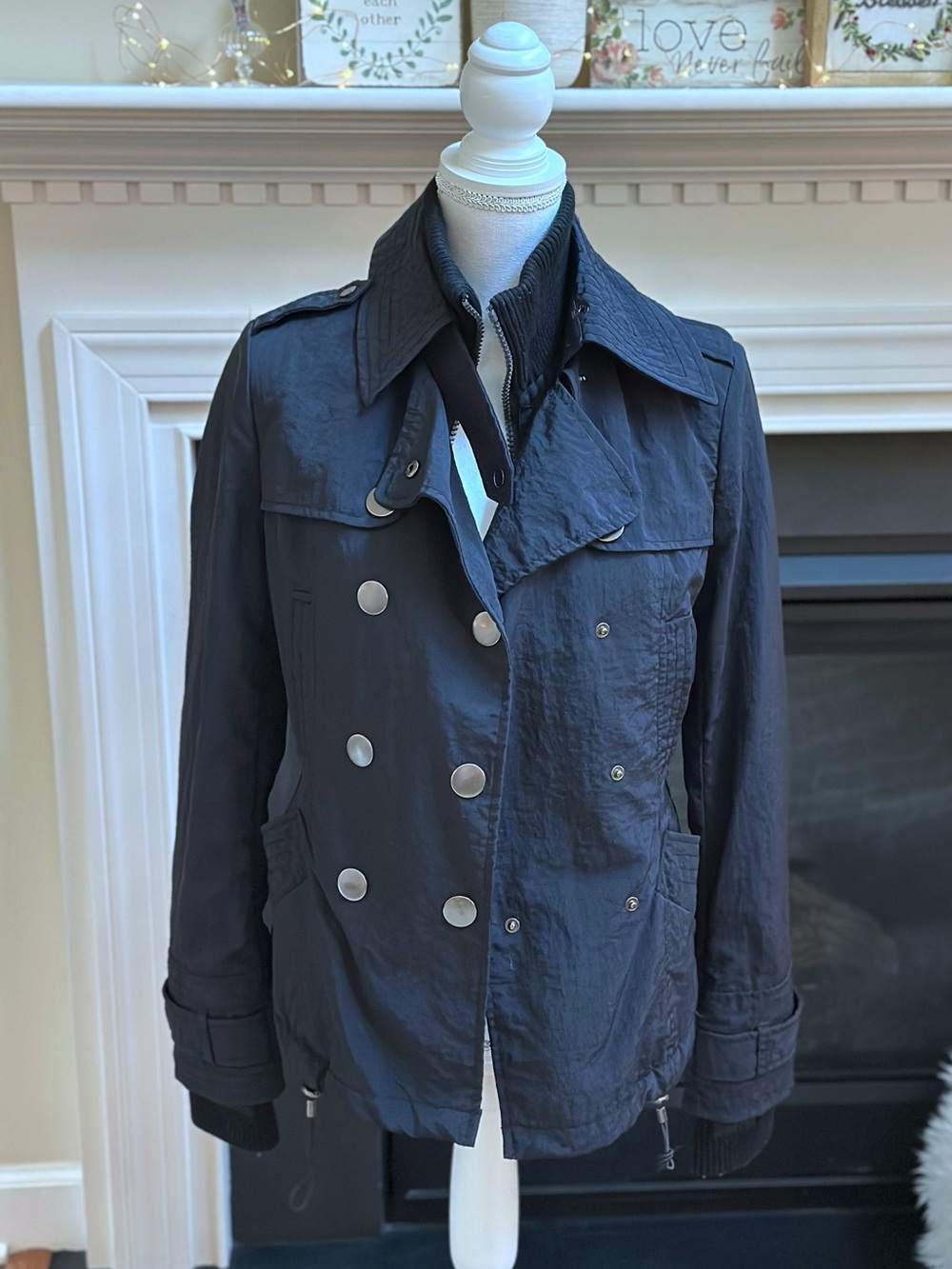 7 For All Mankind Navy Double-Breasted Trench Coat Size M Good condition